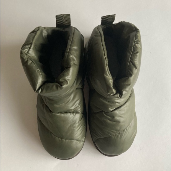 New Piumestudio Luna Military Pillow Puffy Slip On Booties Size EUR 39, US 8.5 - Picture 7 of 15